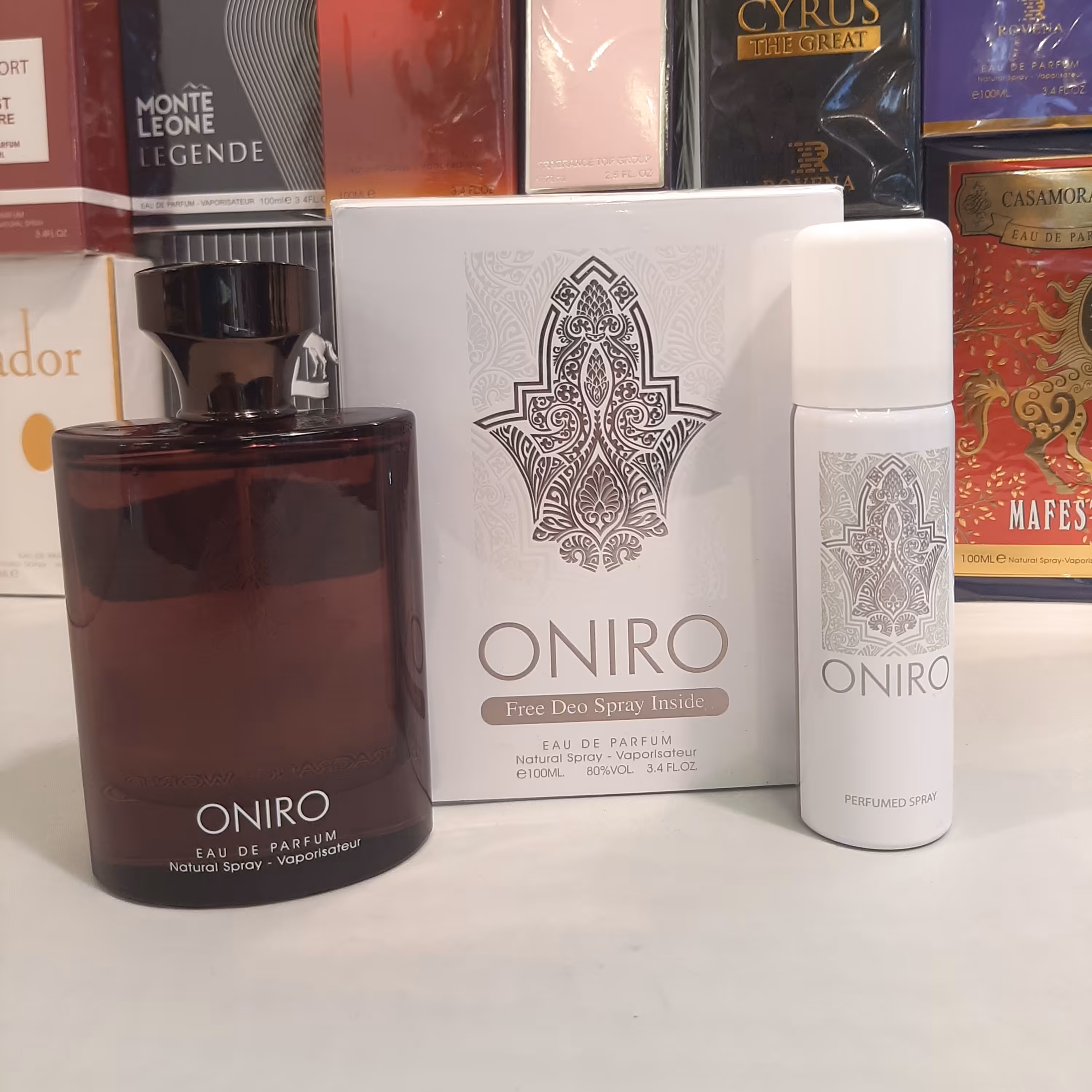 ادکلن اونیرو مشابه ادکلن اینوکتوس مردانه خنک و شیرین مناسب فصل بهار و تابستان 