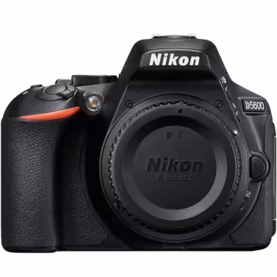 دوربین دیجیتال نیکون مدل D5600 Bodyبدنه تنها