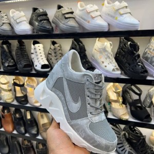 کتانی زنانه