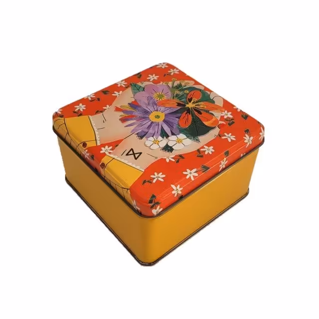 جعبه هدیه مریخ یک طرح گل 