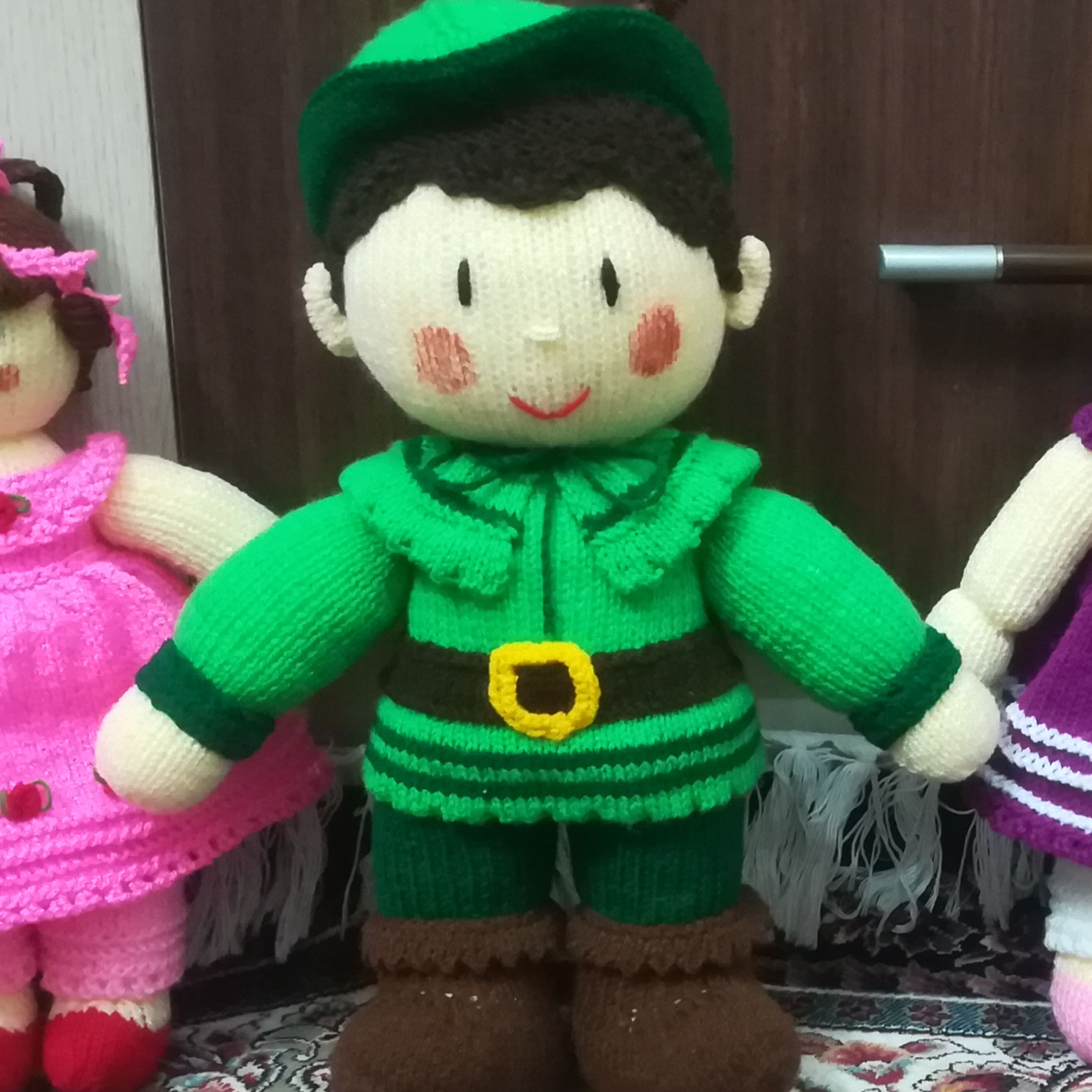 عروسک بافتنی رابین هود1