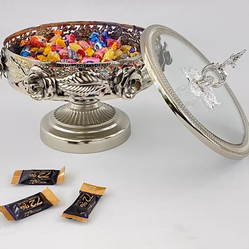 شکلات خوری بزرگ گلبرگ نقره ای