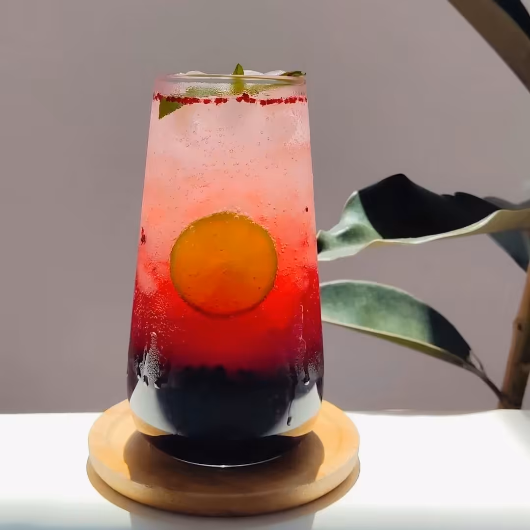 لیوان بلند لعل محصول لاو ترکیه 