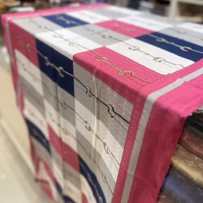 شال نخی منگوله دار تابستونی  پنج رنگ سبک و خنک