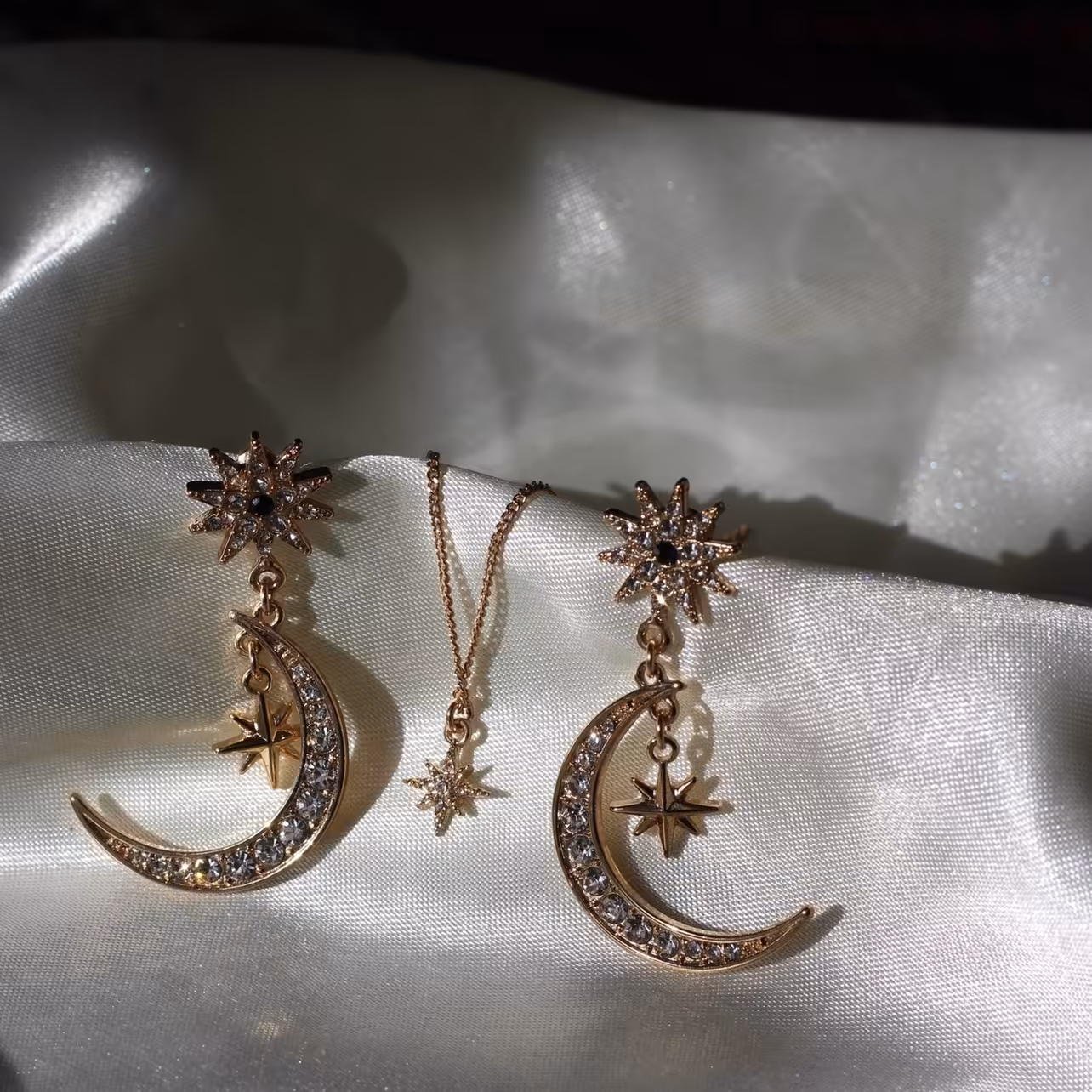 نیم ست وارداتی ماه و ستاره