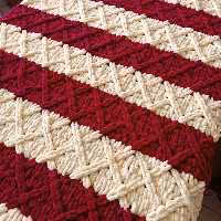 شال مبل  دو رنگ پافی مریم بانو ، طرح لوزی ، دستبافت ، شالمبل