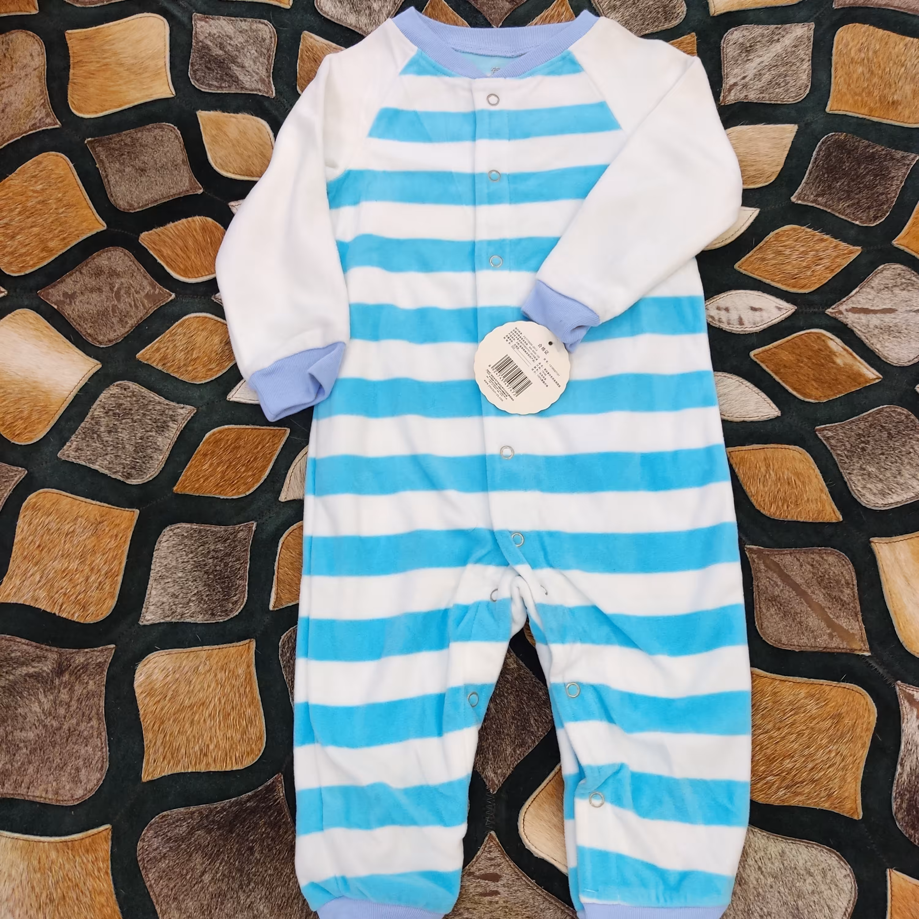 لباس سرهمی مخمل خارجی 