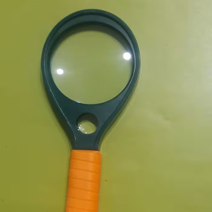 ذره بین         65میلی متر  خیام شمالی نوشت افزار پاکزادی 