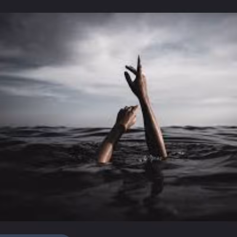 دستبند چَرمی  بافت دو رنگ