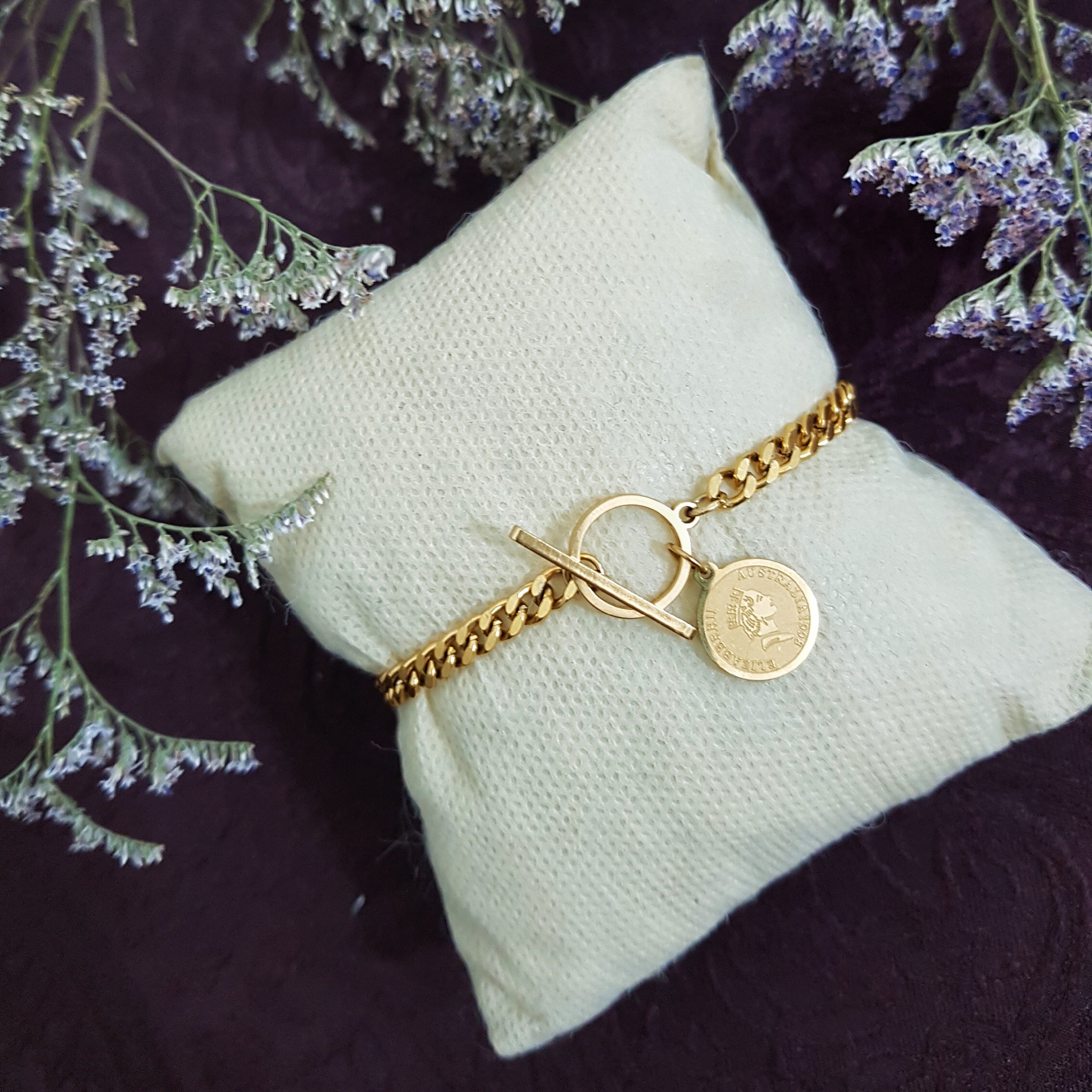 دستبند کارتیر طرح الیزابت