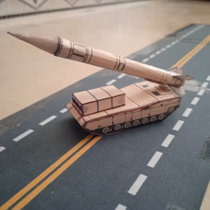 کیت  ساخت  ماکت  تانک موشک انداز استتار خاکی 