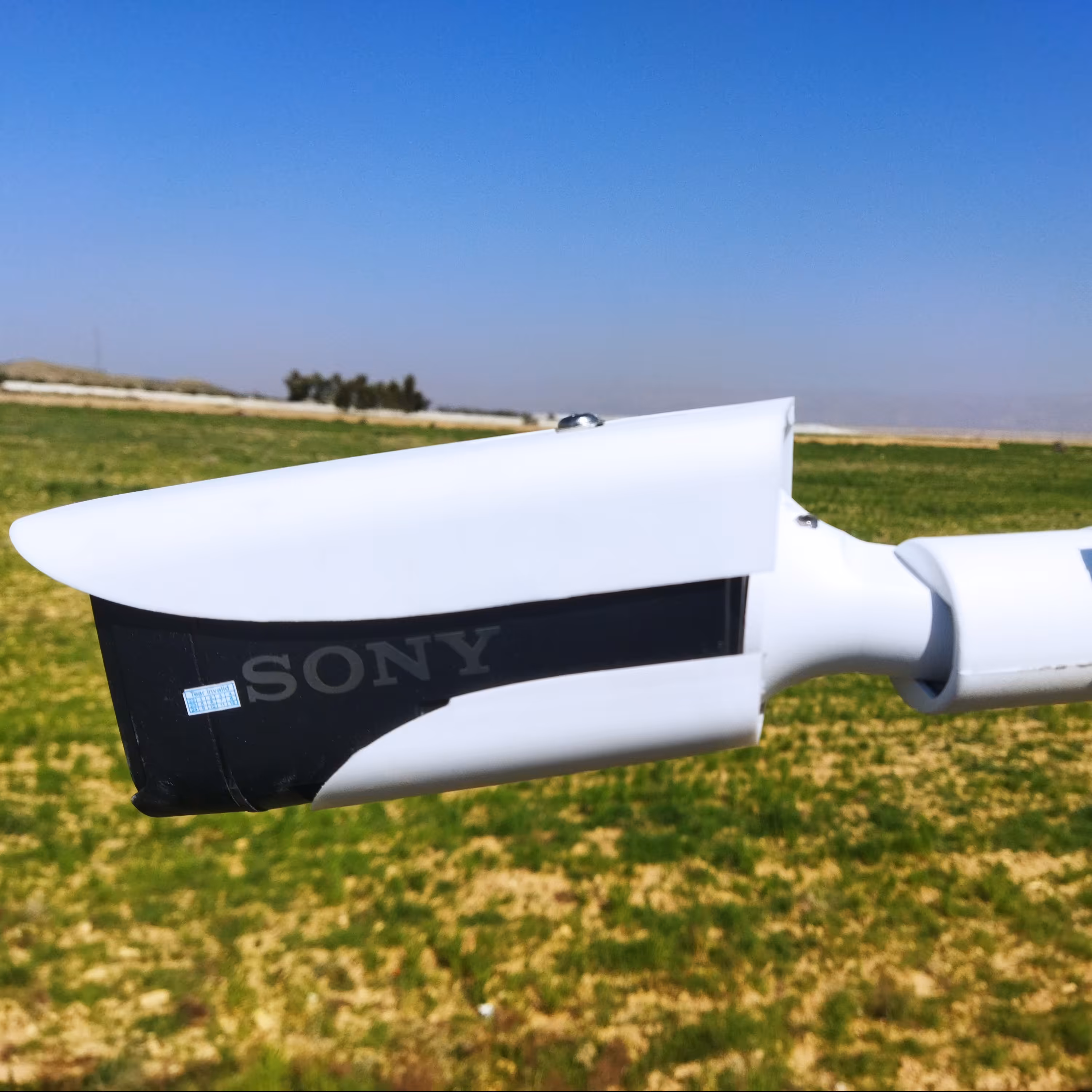 دوربین مداربسته تحت شبکه دید درشب تمام رنگی ضد آب کیس بزرگ