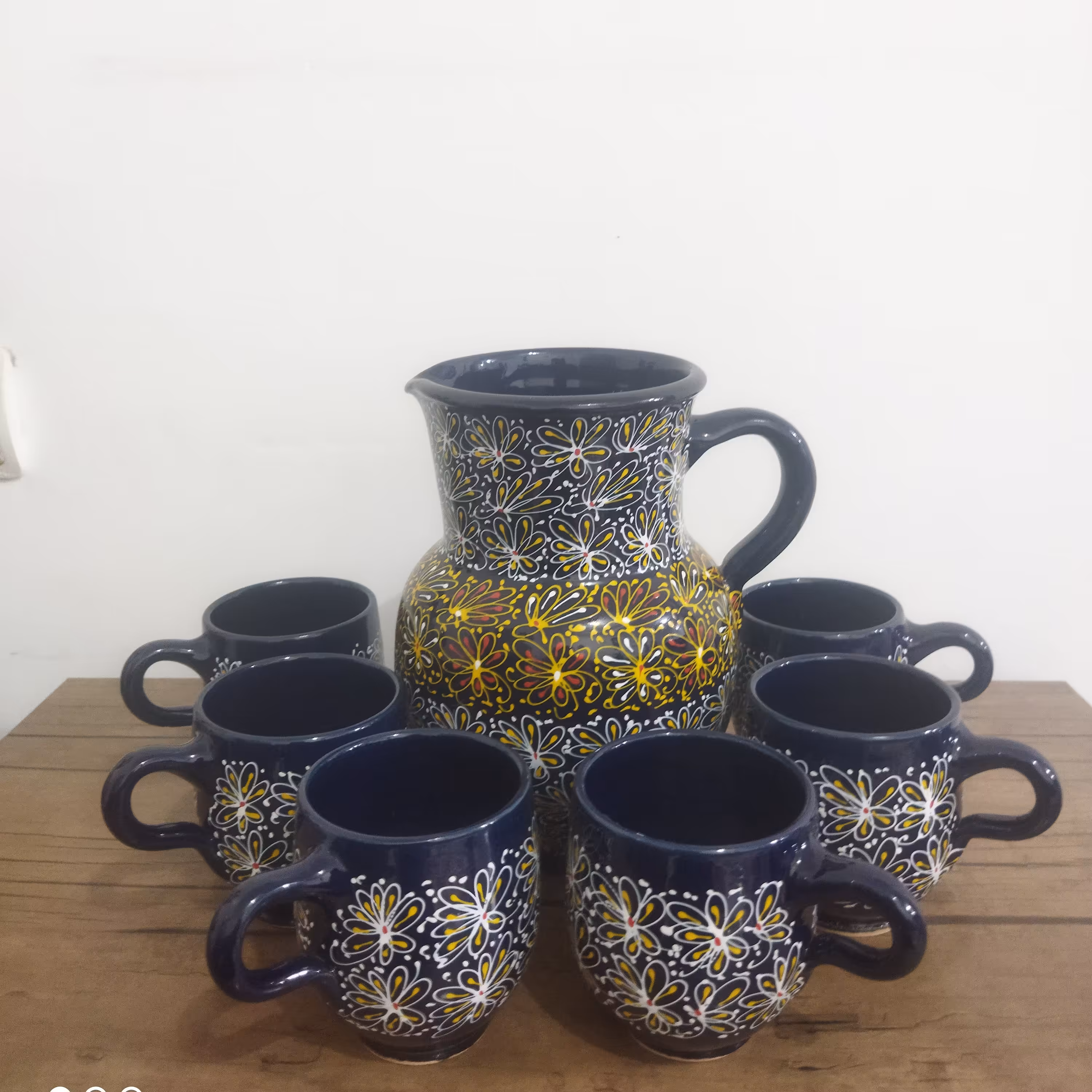 پارچ و لیوان 