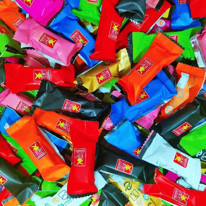 شکلات روکش کاکائو میکس معروف آناتا (400گرمی) محصول تضمین کیفیت ومرجوعی دارد