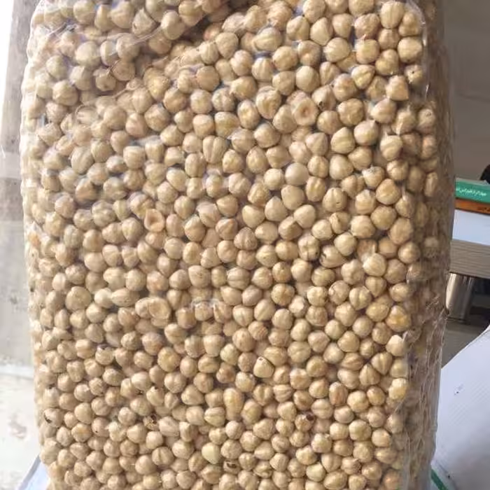 مغزفندق سفید ترکیه ای سایز13_15(فروش بصورت جعبه 10کیلویی)