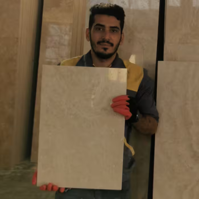 سنگ تراورتن آبگرم محلات ممتاز درجه یک. تولیدی سنگ ساختمانی تراورتن. سنگ اصفهان . کارخانه تراورتن . سنگبری .کارخانه سنگ51