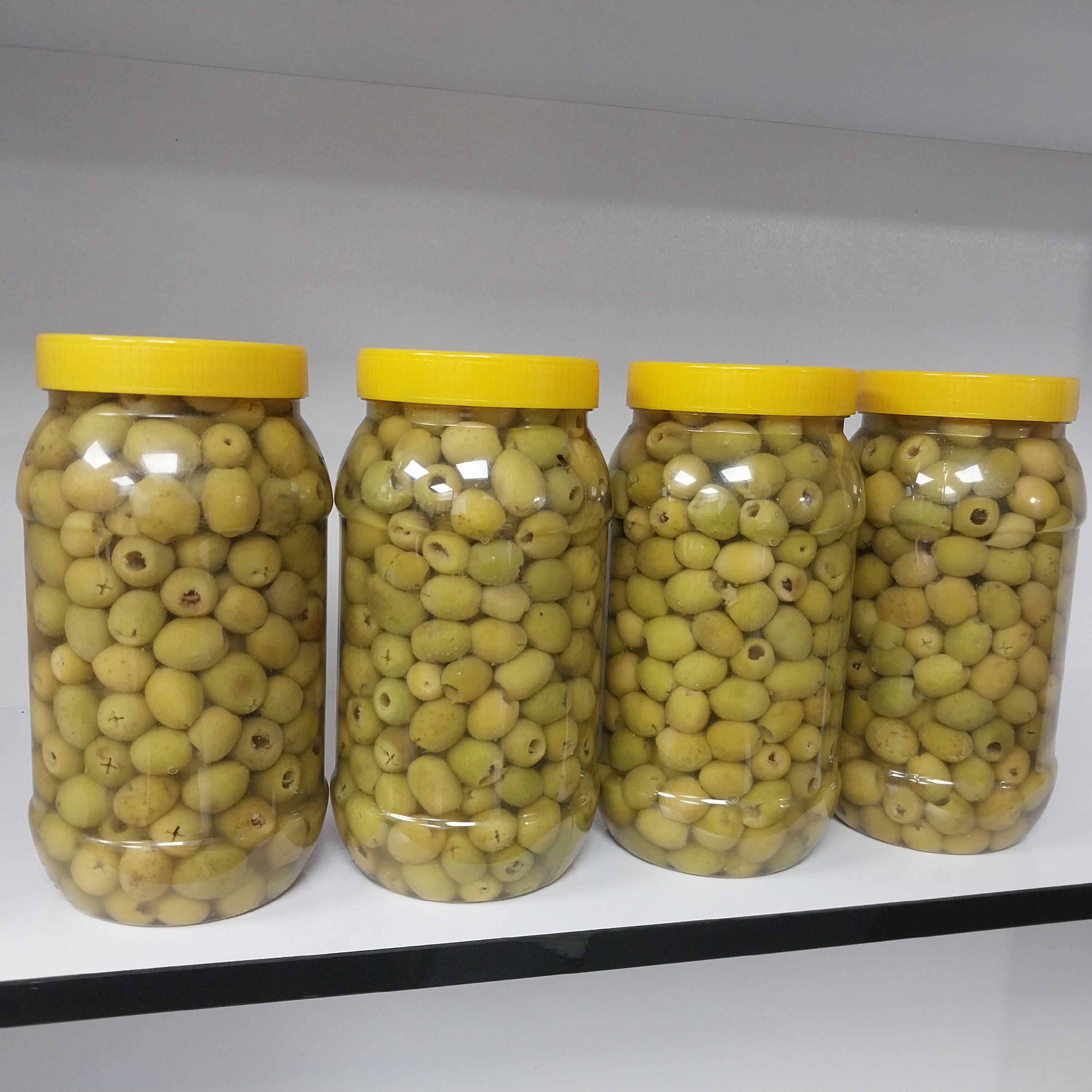 زیتون بی هسته900گرمی ممتار