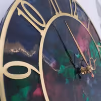 ساعت چوب ورزین سایز کوچک