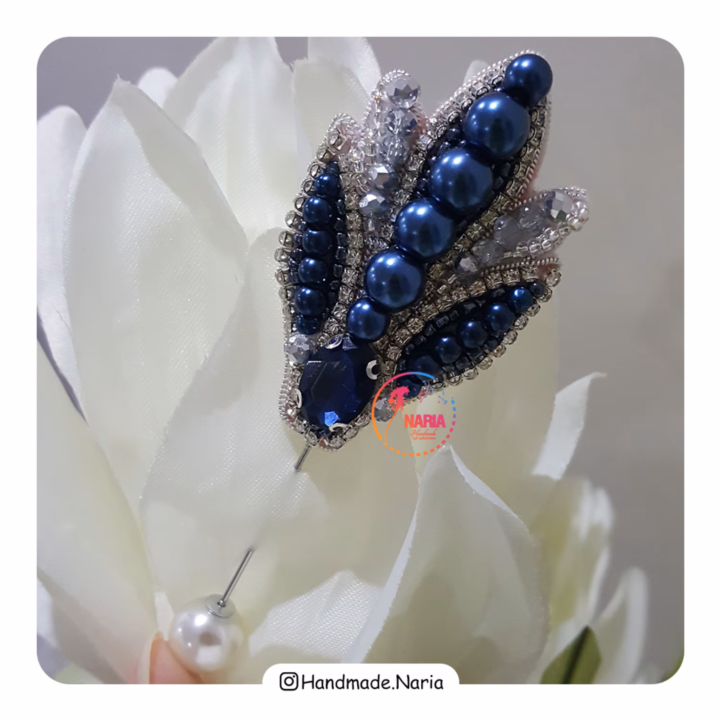 گلسینه جواهردوزی شده سنجاق لبنانی گل G29