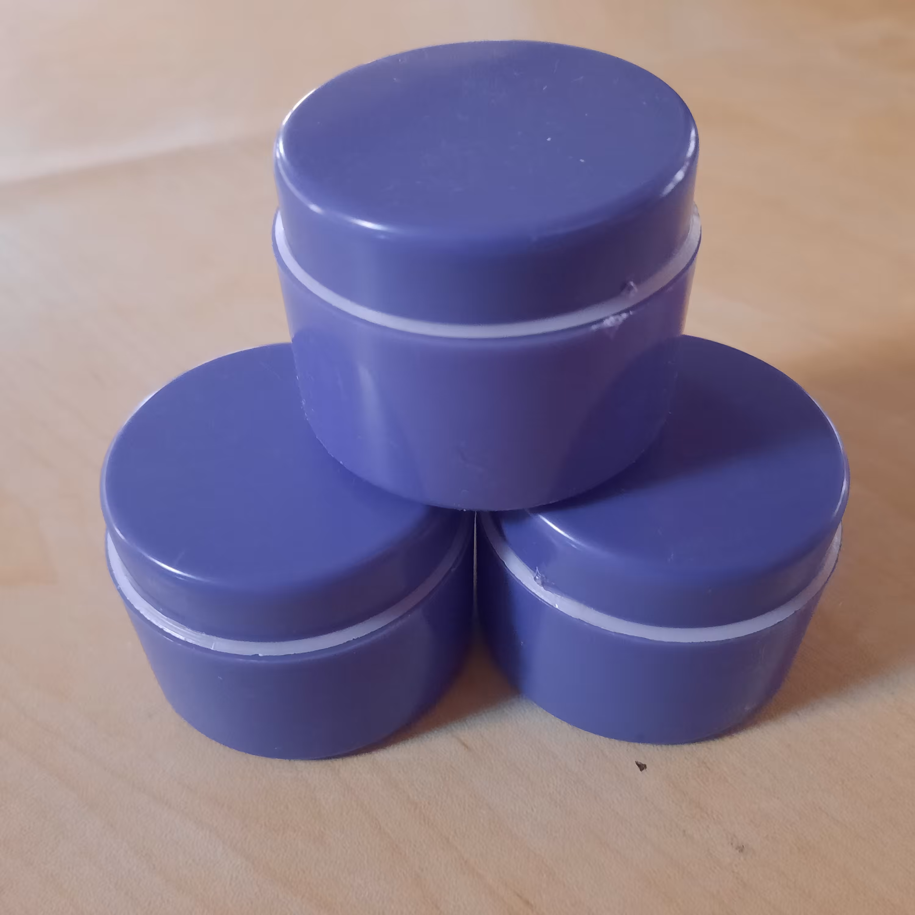 قوطی کرم 25گرمی