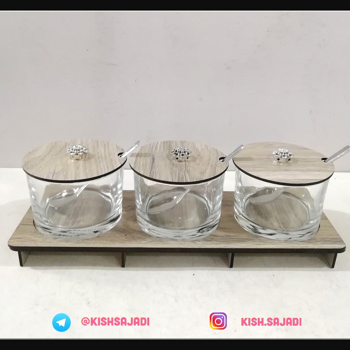 ست ادویه سه عددی شیشه ای زیر چوب