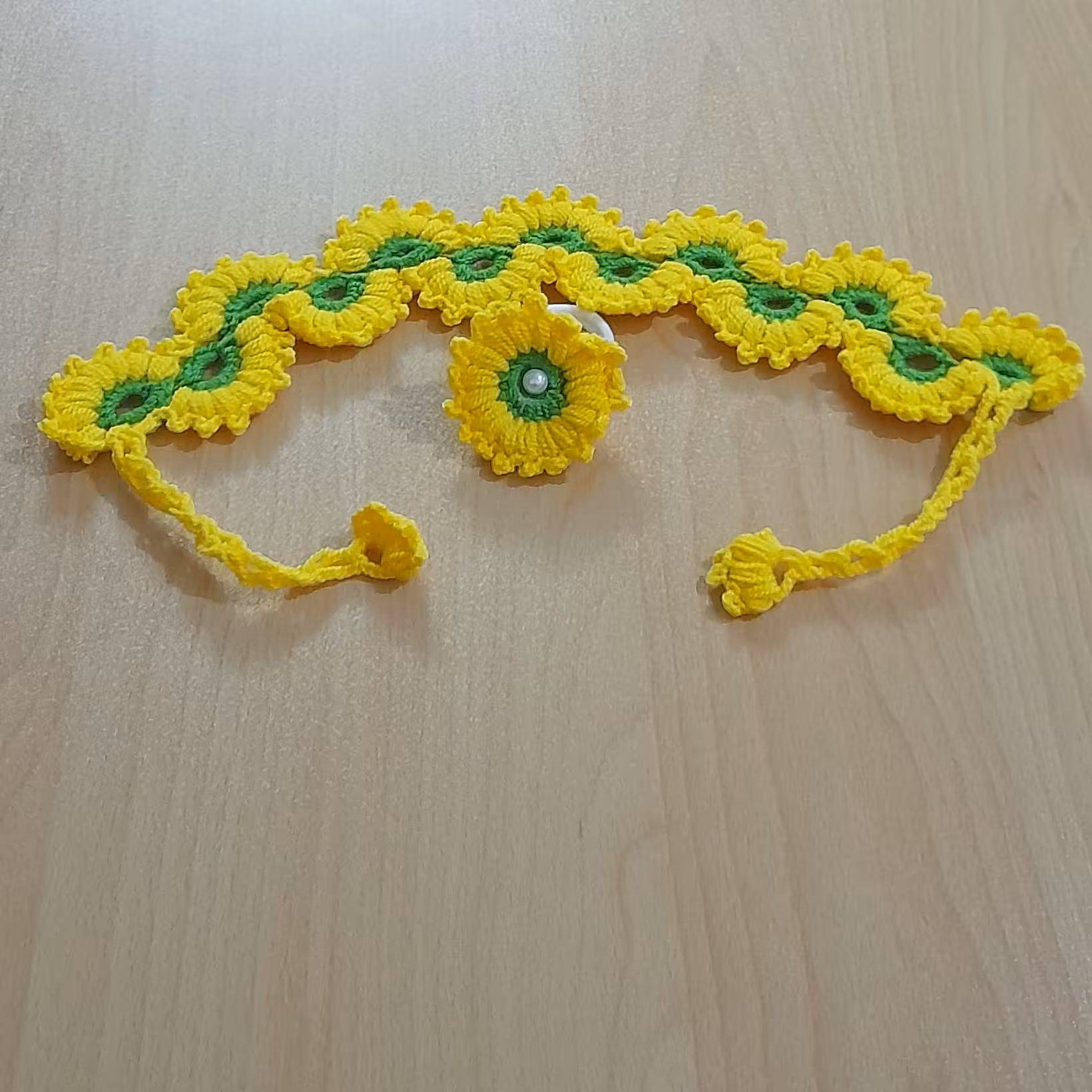 هدبند و گل مو آفتابگردان