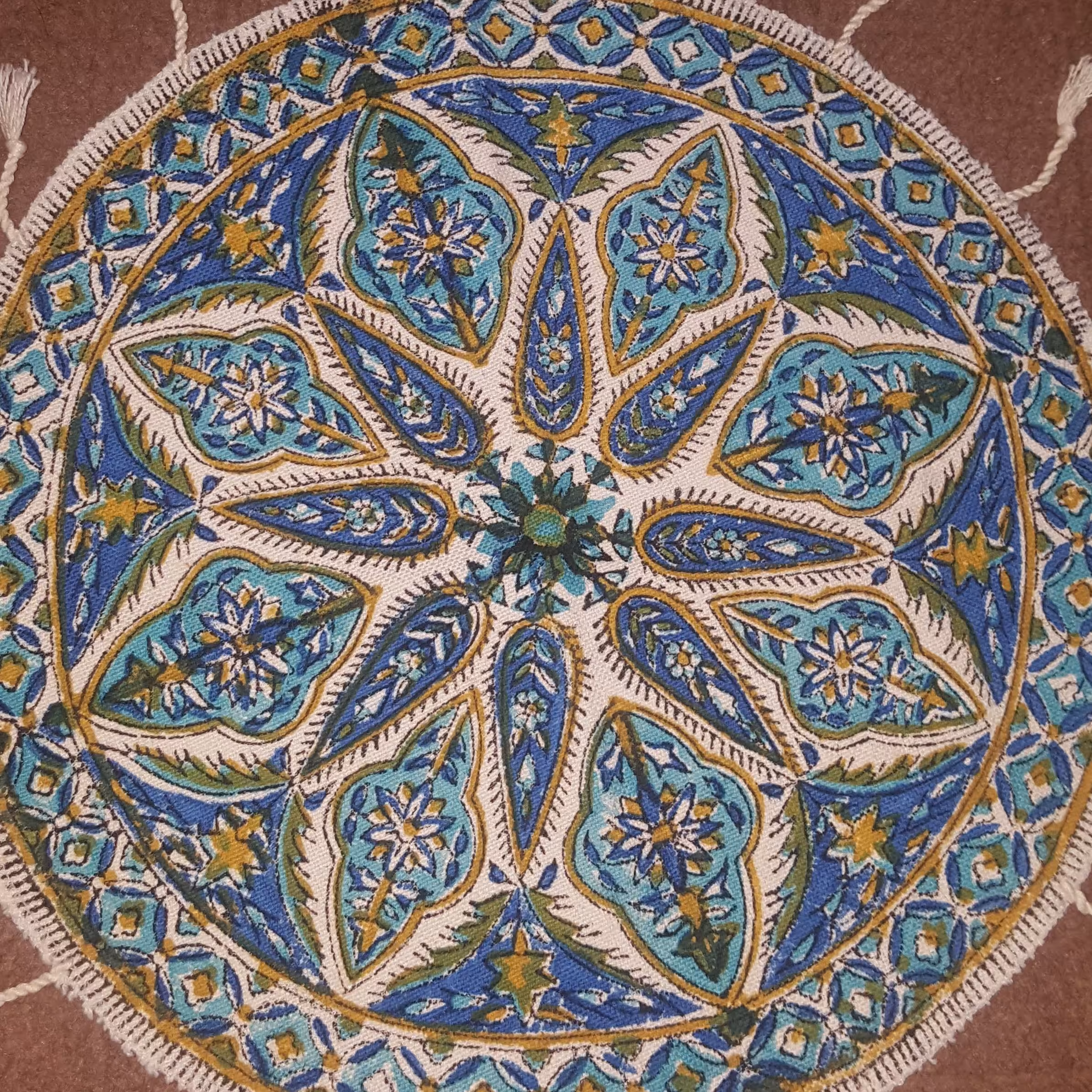 تو سینی قلمکار گرد