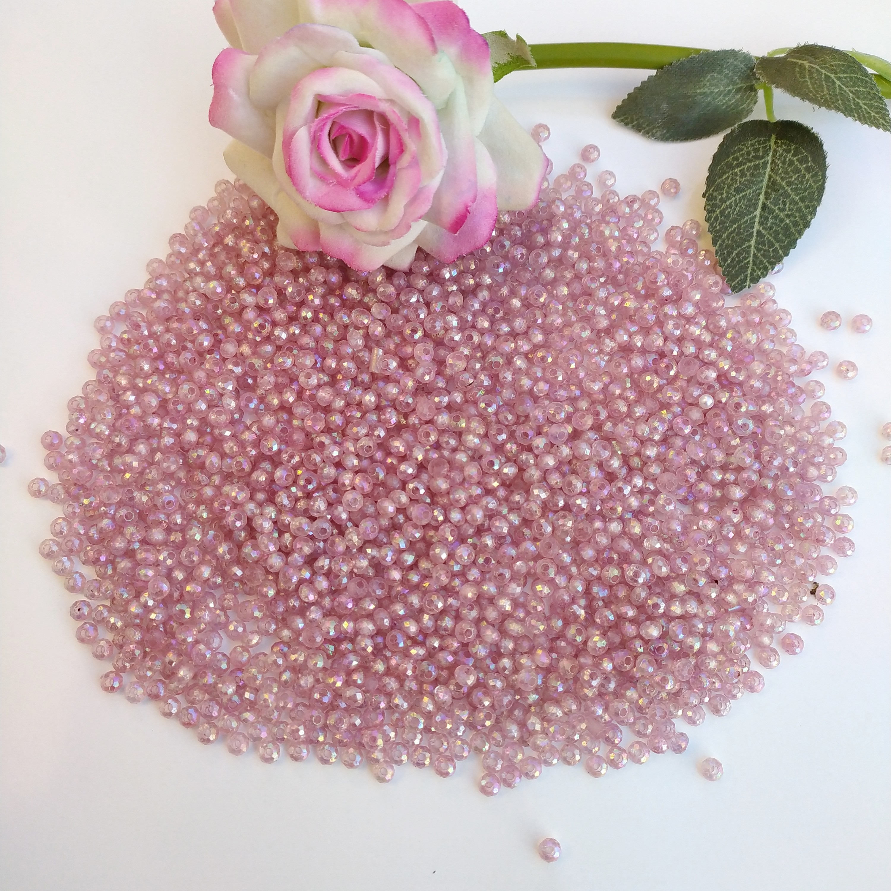 کریستال پلاستیکی خارجی مدل عدسی یا بیضی سایز 4(پک 50 گرمی) 2200 عددی با مجانی روشن