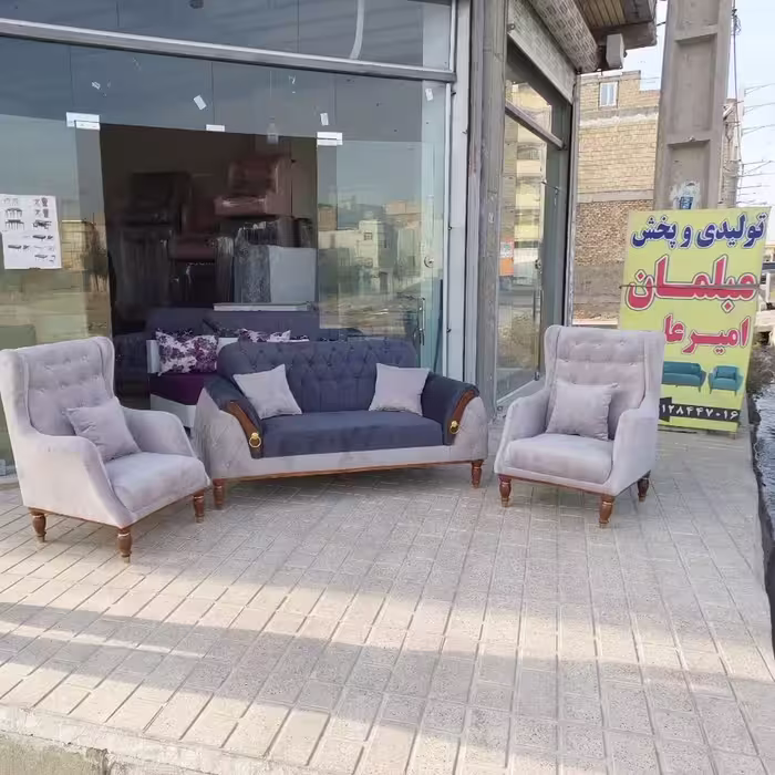 مبل راحتی پاریس هزینه ارسال به پای مشتری هست 
