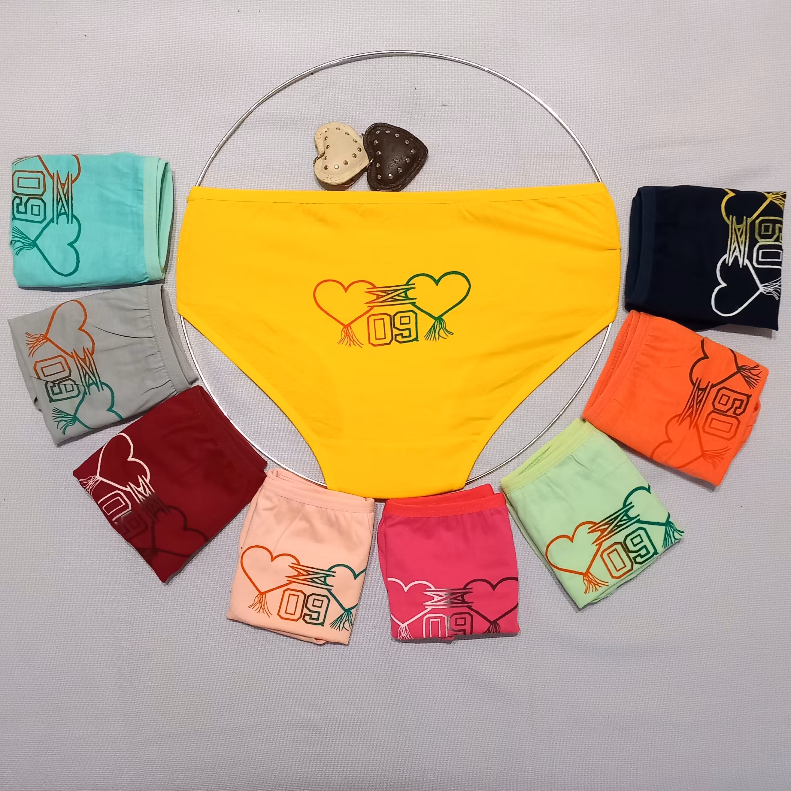 شورت زنانه  نخی پشت چاپ   ارزان   xxl  46  48