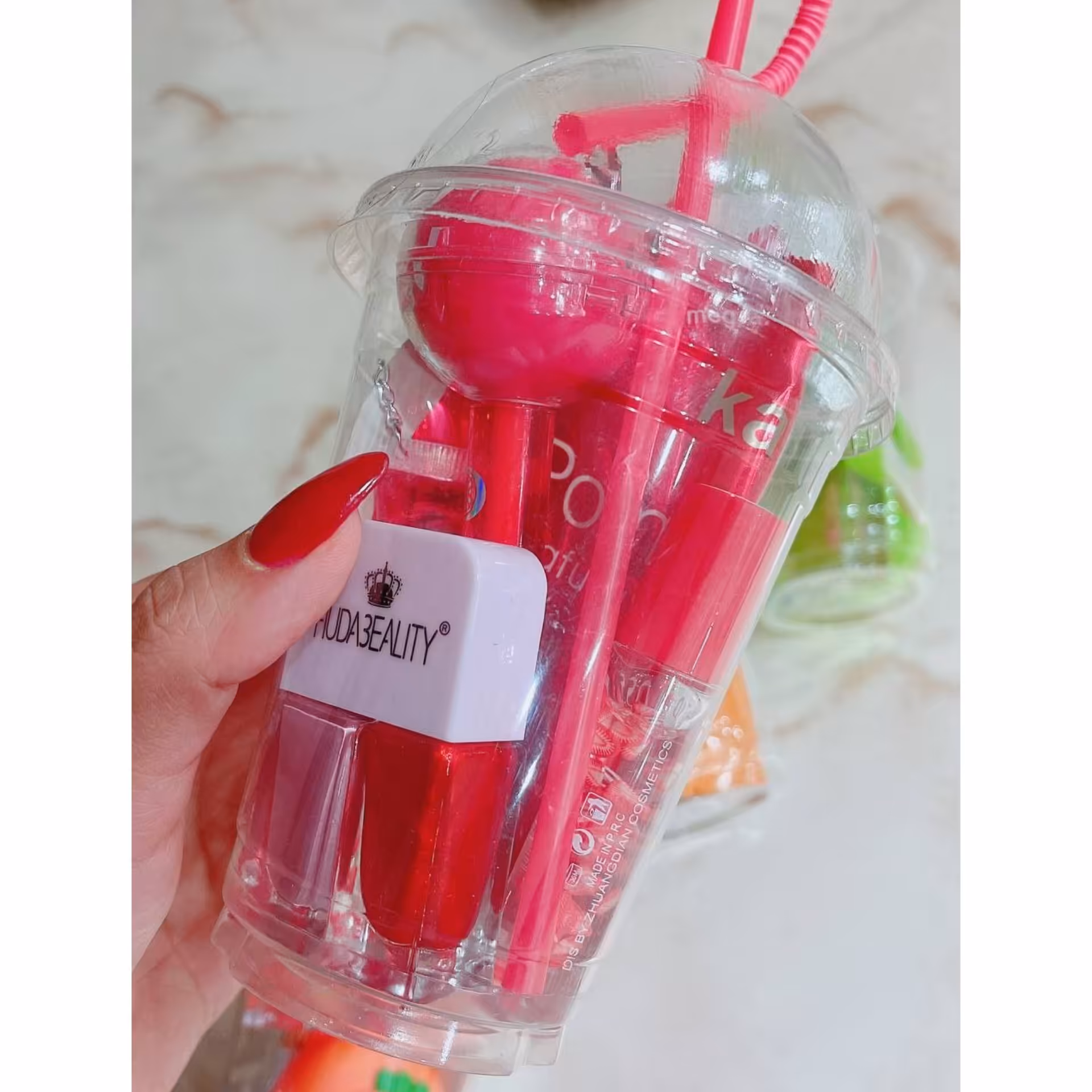 پک قرمز آرایشی یلدایی