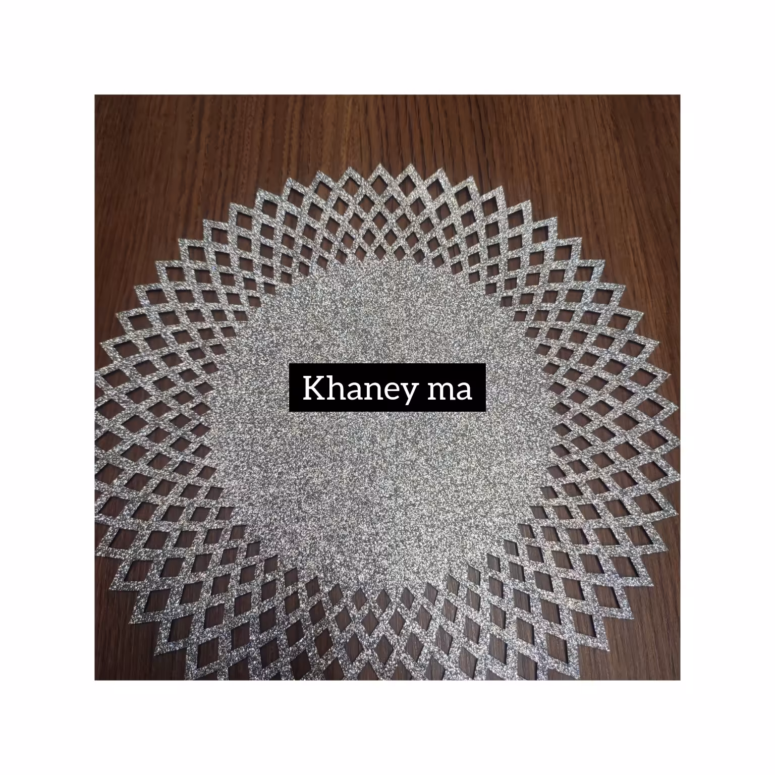داخل سینی اکلیی