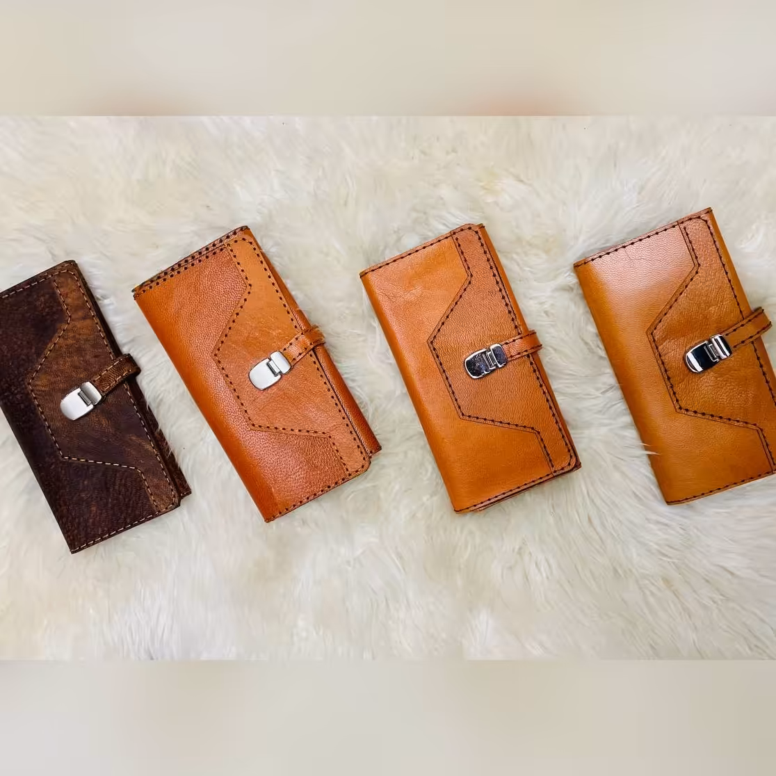 کیف پول اسپرت چرم طبیعی دست دوز
