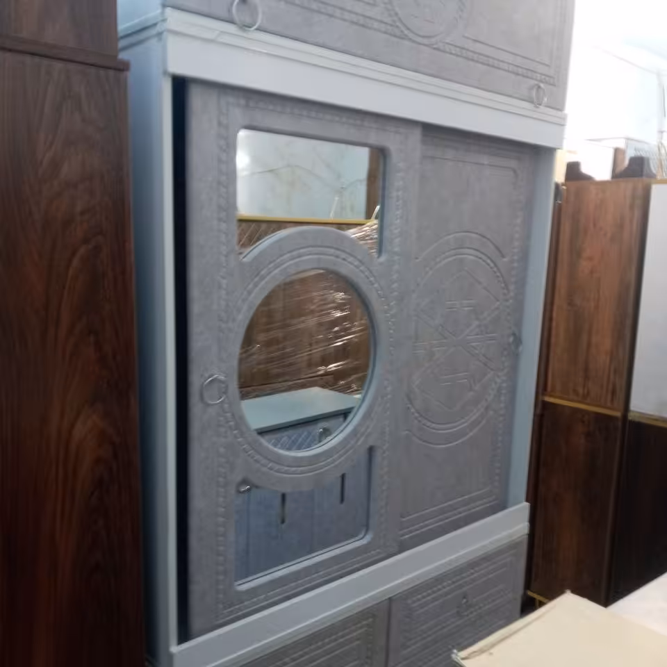 کمد درا ور (ارسال بصورت پس کرایه و در مقصد)