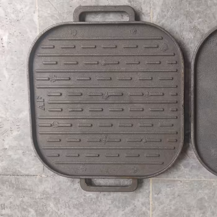 تابه استیک مربع چدنی