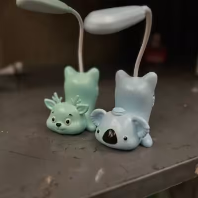 چراغ مطالعه فانتزی و استند موبایل