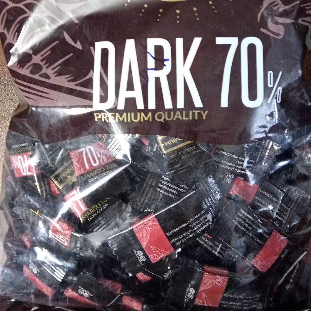 شکلات تلخ 70درصد مگا استار  در بسته بندی یک کیلویی 