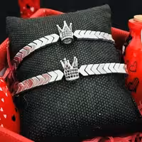 هدیه _دستبندست _ 2عدد دستبند باهم