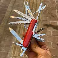 ابزار 24 کاره طرح ویکتورینوکس رنگ قرمز