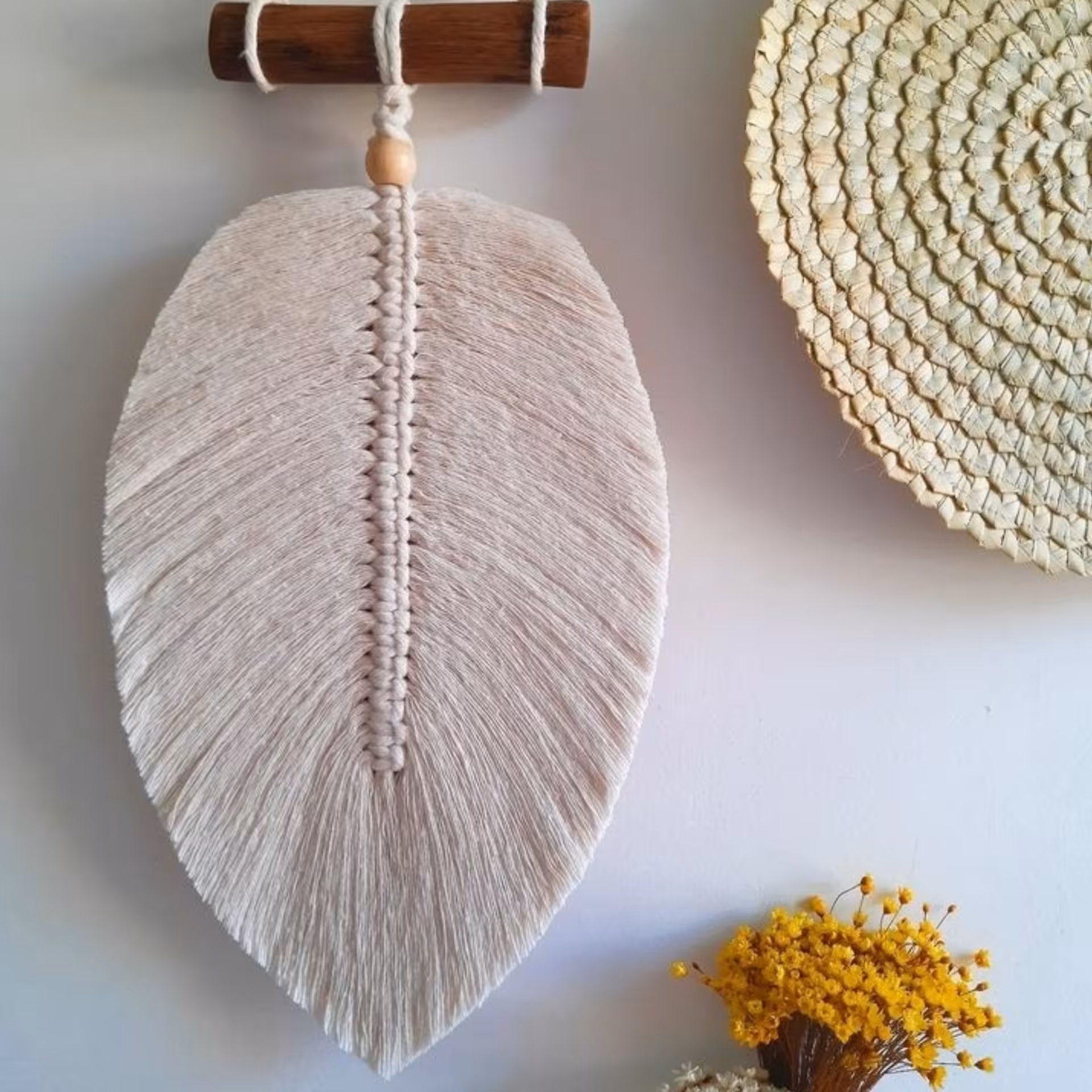 تک برگ مکرومه رنگ سفید در سایز دلخواه