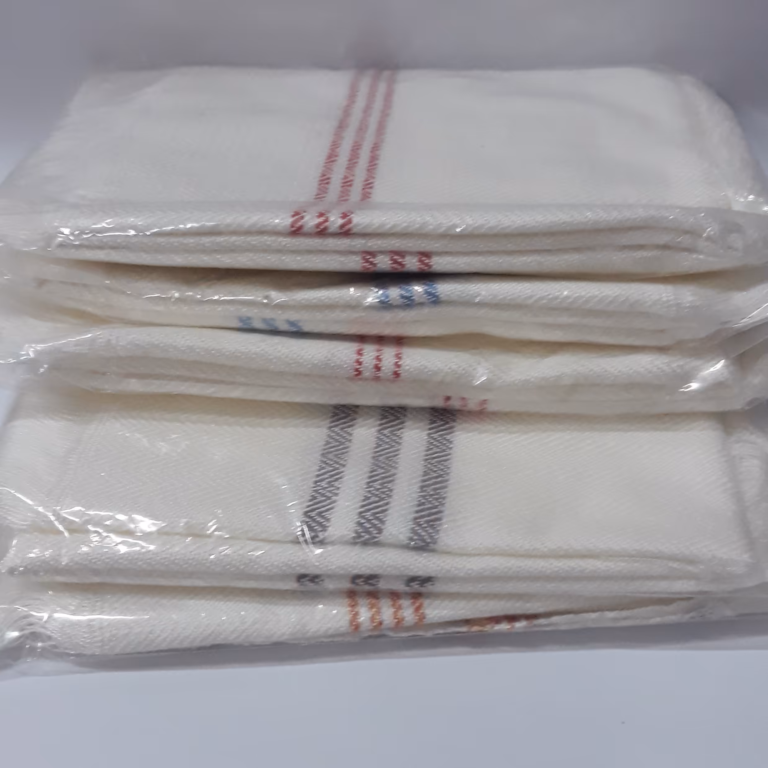 حوله سفید کوچک 50در50