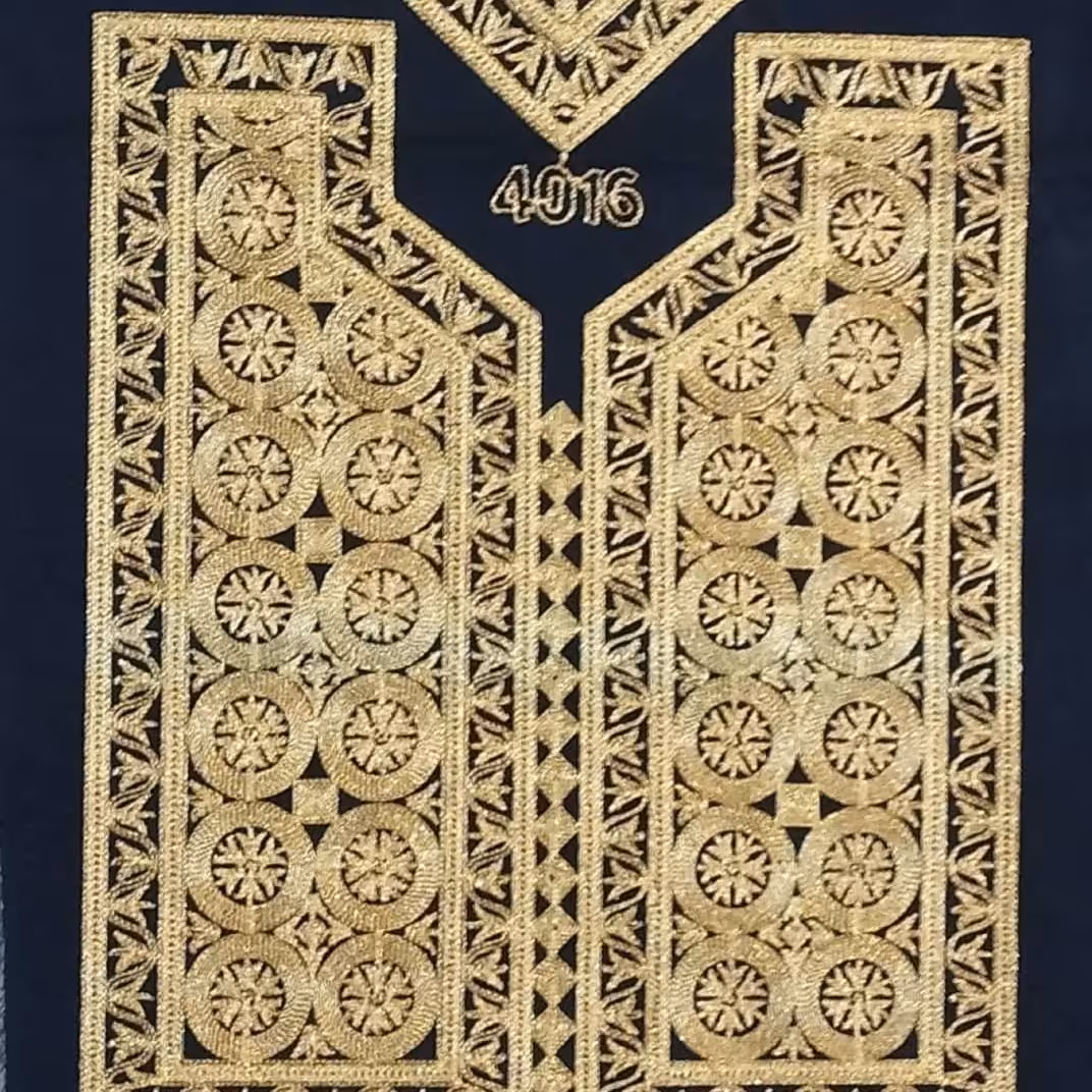 پنل 6 تیکه سنتی بلوچی دوزی زر بافت  اعلا  تراکم بالا کد 1..  