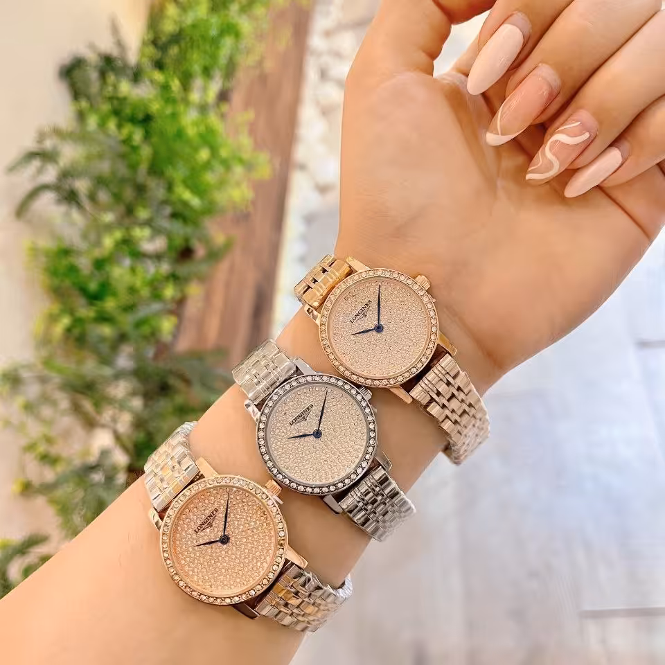 ساعت فول نگین زنانه بسیار زیبا