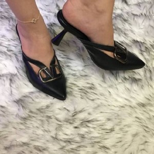 کفش پاشنه دار زنانه