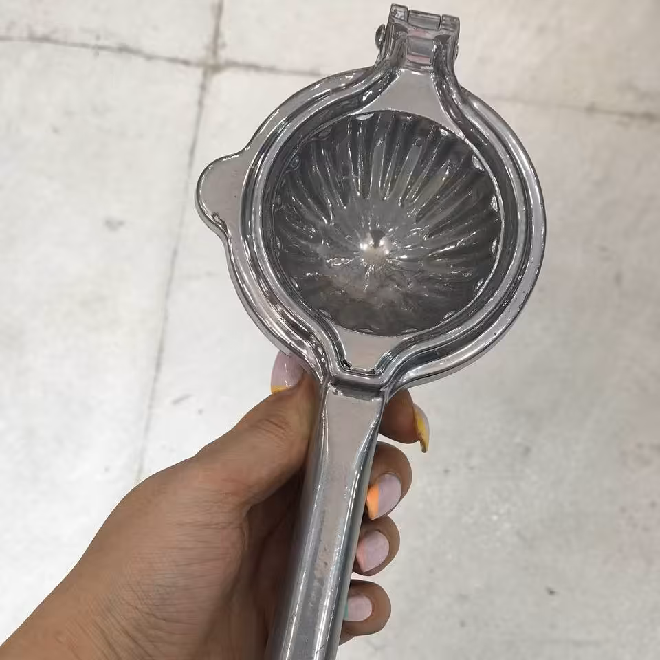 آبمیوه گیری چدنی یک عددی با ارسال رایگان