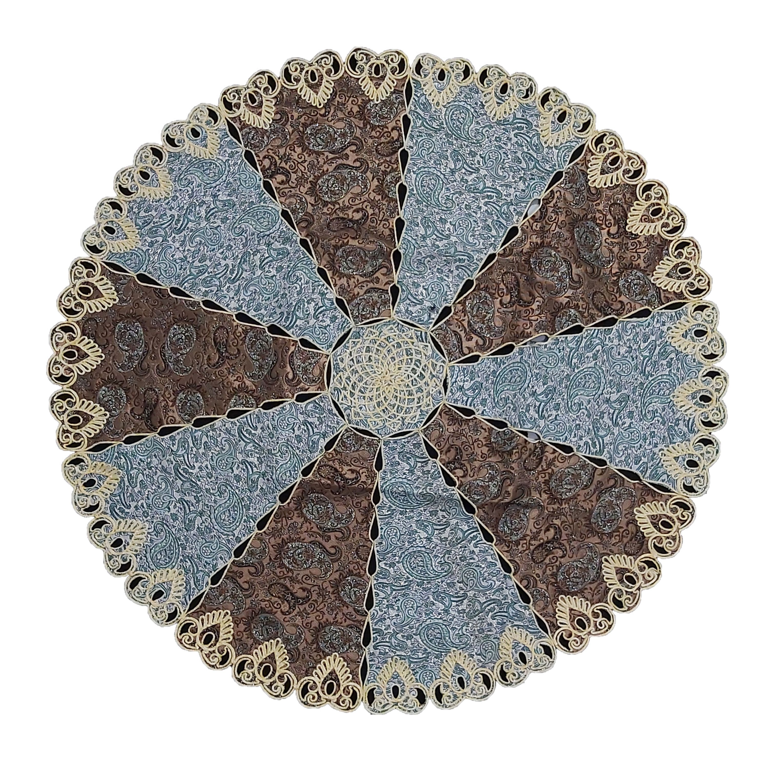 رومیزی ترمه دایره ای طرح قیطان