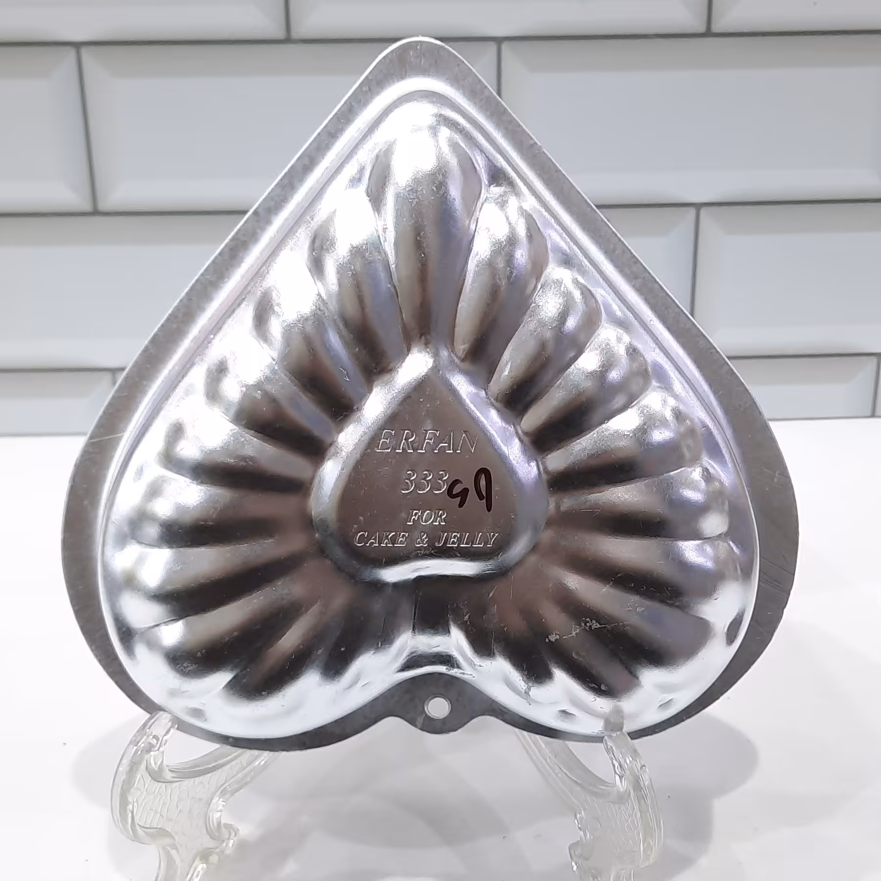 قالب آلومینیومی طرح قلب 333 طول 13 سانت عمق 5 سانت (مخصوص کیک و دسر)