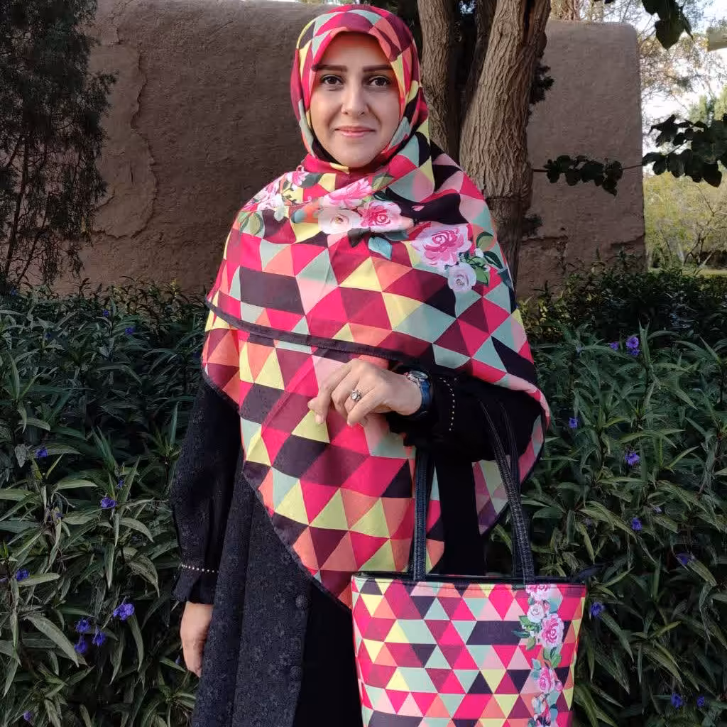 ست روسری با کیف هدیه ای مناسب روز مادر 