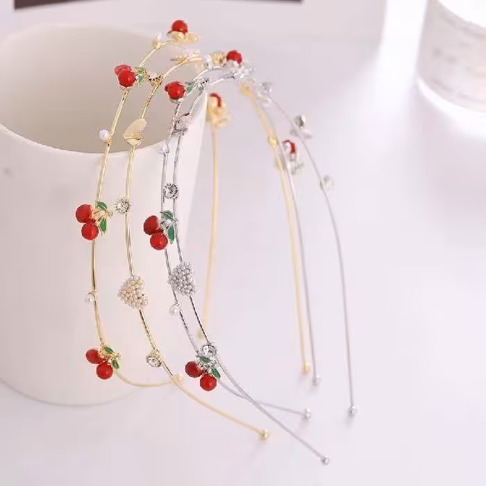 تل فلزی وارداتی مجلسی طرح قلب طلایی و نقره ای 