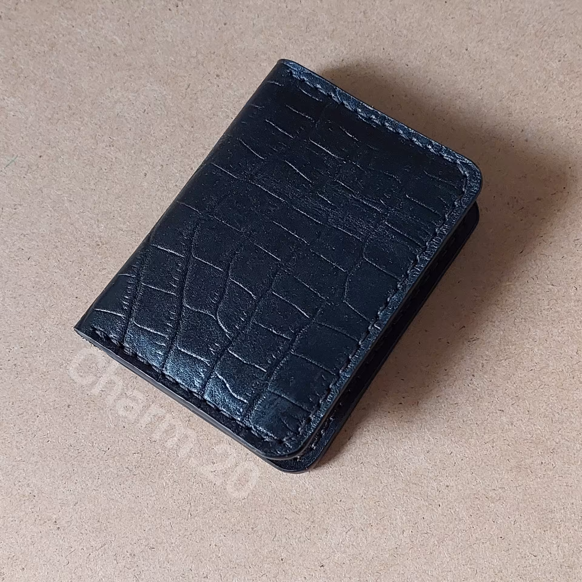 جاکارتی و کارت شناسایی چرم طبیعی رنگ مشکی دست دوز  